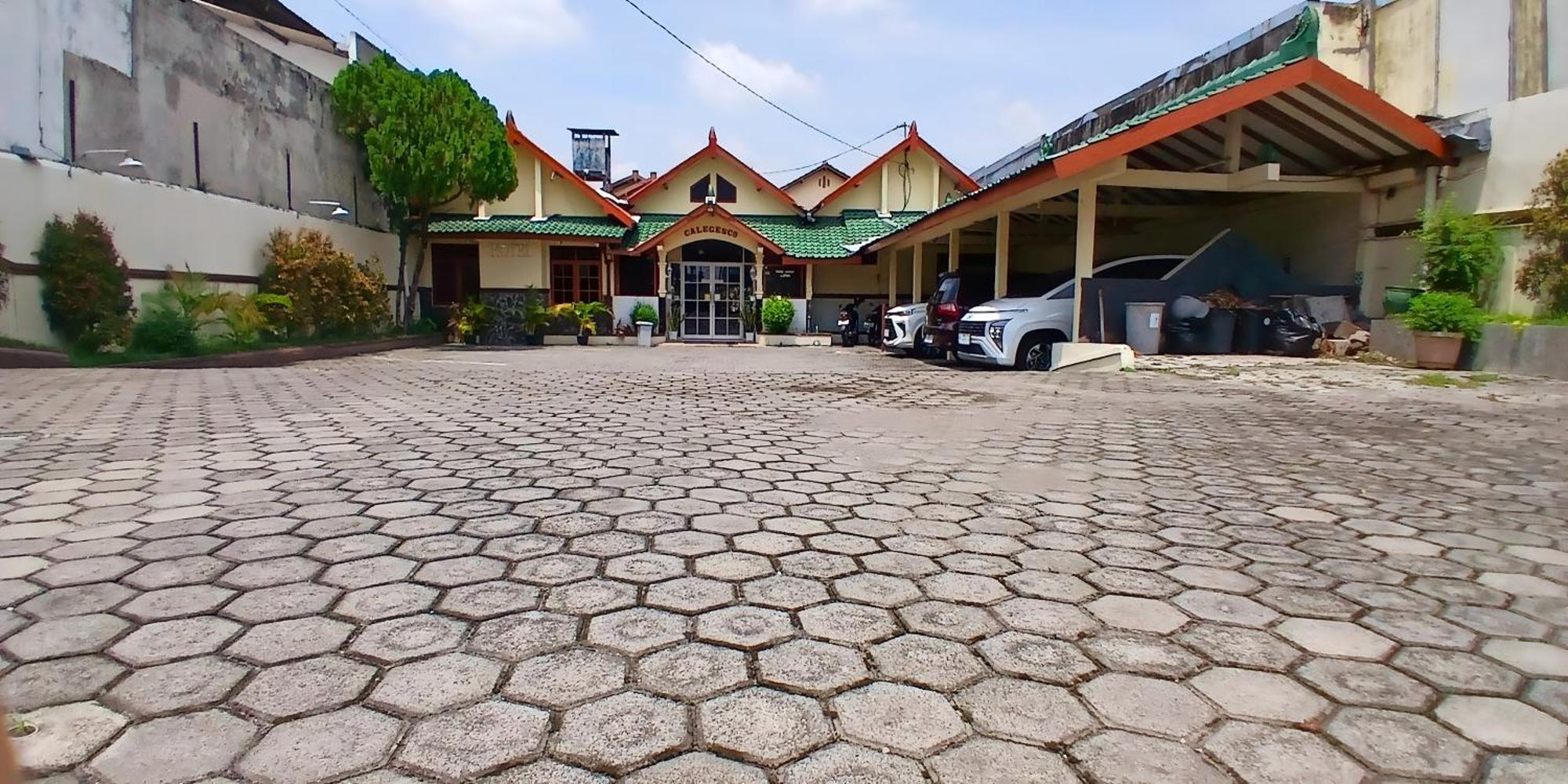 Hotel Supra Jaya Yogyakarta Ngoại thất bức ảnh